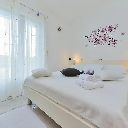 Appartement Parić Near The Sea - Unique Landmark Zadar